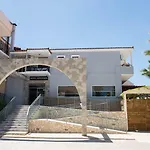 Alexander The Great Hotel 3*