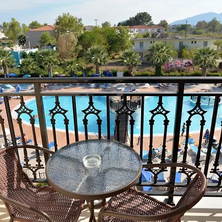 Alexander The Great Aparhotel