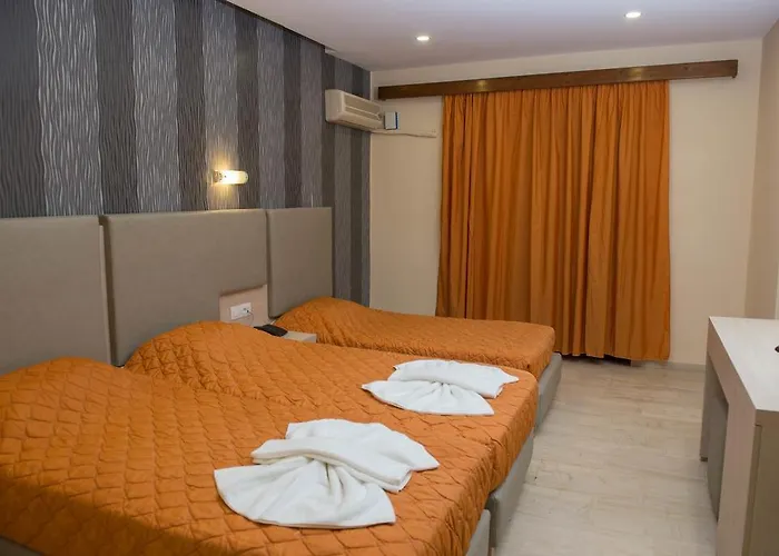 Alexander The Great Hotell 3*